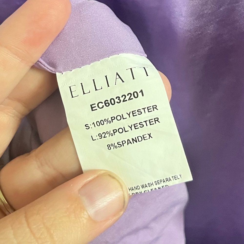 Elliatt size medium Casey Ruched Asymmetric‎ Hem Dress Lilac Satin - Picture 2 of 6
